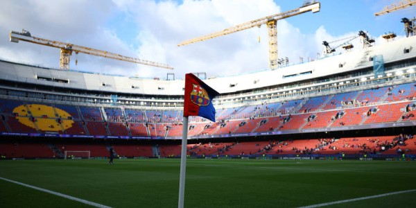 绝境求生！巴塞罗那欧冠逆转之夜：万达大都会球场能否上演史诗级翻盘？