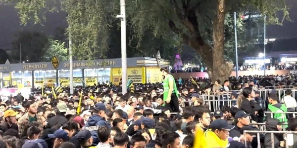 阿拉木图对阵皇马比赛现场陷入混乱赛事组织比比赛结果更糟糕