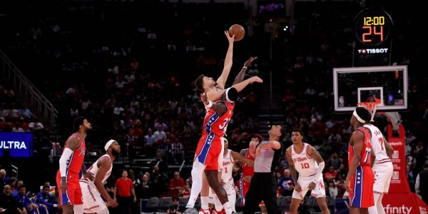 杜兰特29分马克西23分 火箭击败76人8连胜