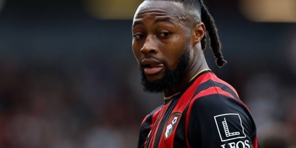 一日英超动向：曼联加速购买状态火热边锋，马雷斯卡接班瓜迪奥拉