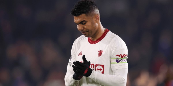 “离开足球”？费迪南德：卡塞米罗用表现狠狠打脸质疑者